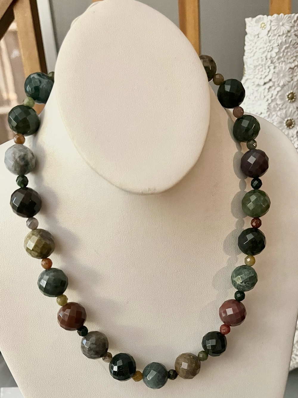 Faceted Multicolor Agate Bead Necklace - Women Jewelry